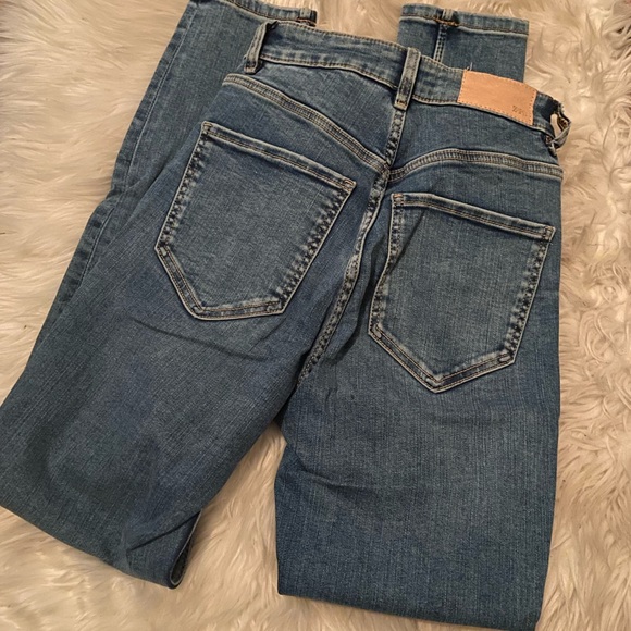 Zara jeans - Picture 3 of 4